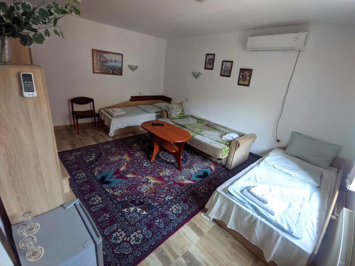 Guest House Perla Bachkovo Exterior photo